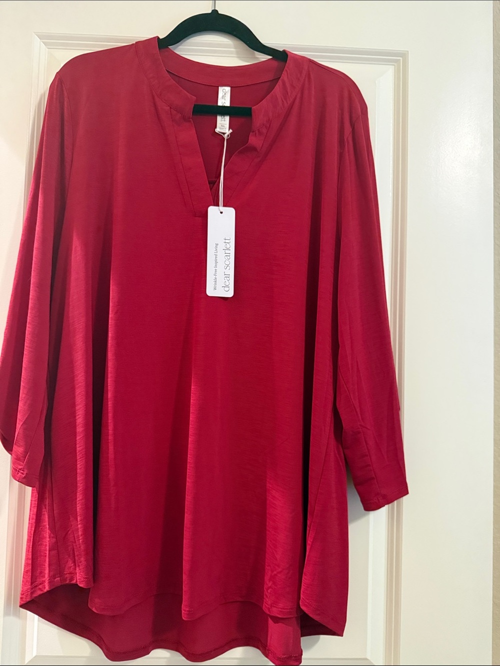 dear+scarlett Red Split-Neck Tunic Top